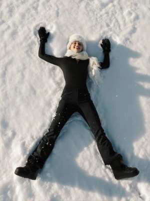 Sinsay - Legginsy z futerkowym ociepleniem w środku - czarny