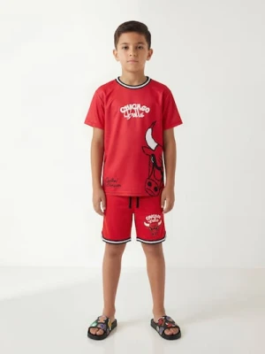 Sinsay - Luźne szorty z nadrukiem Chicago Bulls NBA - czerwony