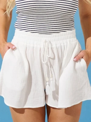 Zdjęcie produktu Sinsay - Luźne szorty z wiązaniem - biały