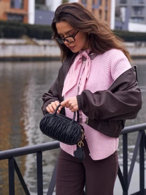 Zdjęcie produktu Sinsay - Mała strukturalna torebka crossbody - czarny