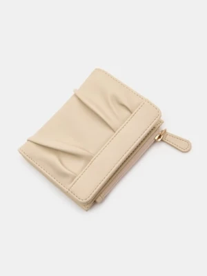 Sinsay - Mały portfel z ozdobnym marszczeniem - kremowy