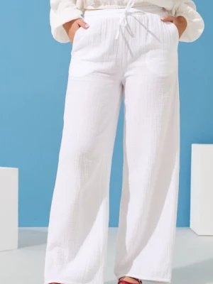 Sinsay - Muślinowe spodnie wide leg - biały