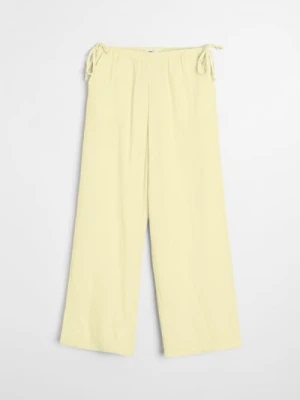 Sinsay - Muślinowe spodnie wide leg - żółty