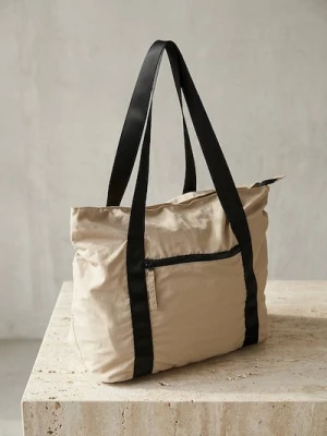 Sinsay - Nylonowa torba na ramię w sportowym stylu - beżowy