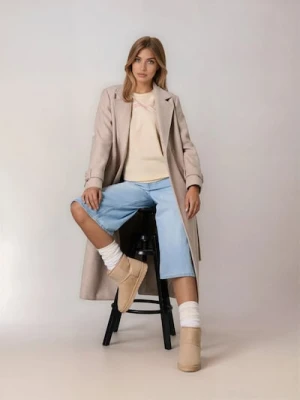 Sinsay - Ocieplane botki z wełnianą wyściółką z imitacji zamszu - beżowy