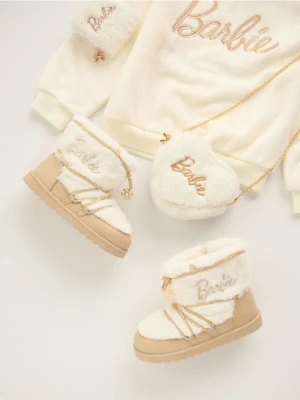 Sinsay - Ocieplane śniegowce z haftowanym napisem Barbie - kremowy