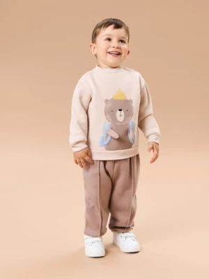 Sinsay - Ocieplane spodnie jogger - brązowy