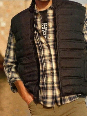 Sinsay - Pikowana kamizelka ze stójką - czarny