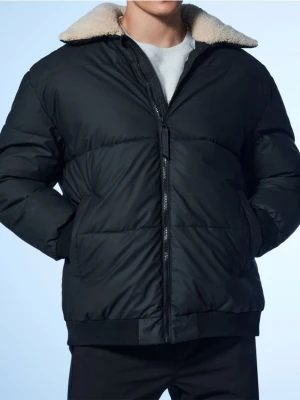 Sinsay - Pikowana kurtka puffer - czarny