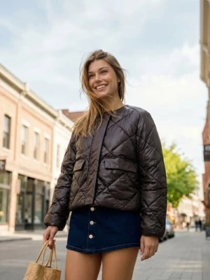 Sinsay - Pikowana kurtka z połyskiem - brązowy