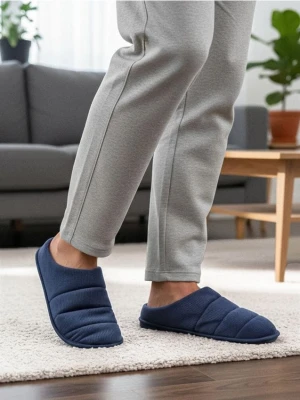 Sinsay - Pikowane kapcie - granatowy