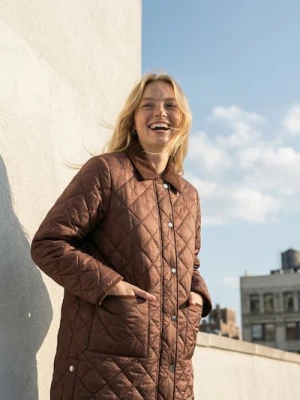 Sinsay - Pikowany płaszcz - brązowy