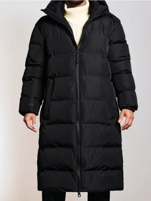 Sinsay - Pikowany płaszcz z kapturem - czarny