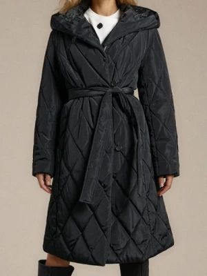 Sinsay - Pikowany płaszcz z kapturem - czarny