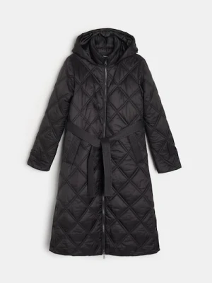 Sinsay - Pikowany płaszcz z kapturem - czarny