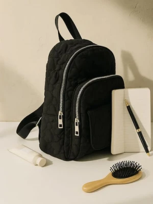 Sinsay - Pikowany plecak z regulowanymi szelkami - czarny