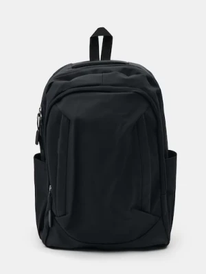 Sinsay - Plecak podróżny z kieszenią na laptopa - czarny