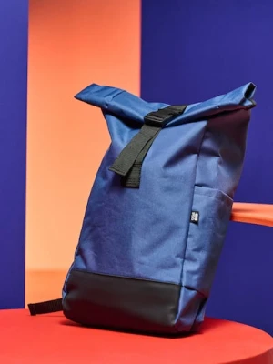 Sinsay - Plecak z rolowanym zapięciem - niebieski