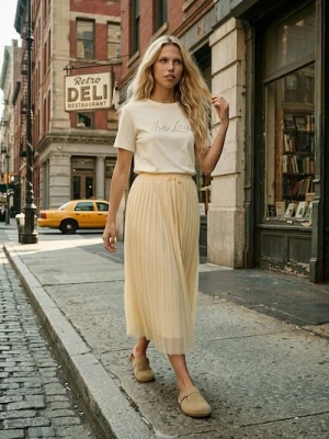 Sinsay - Plisowana spódnica midi z wiązaniem w pasie - żółty