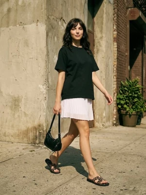 Sinsay - Plisowana spódnica mini - biały