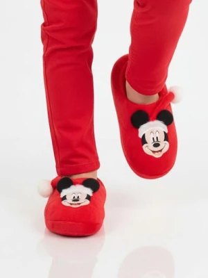 Sinsay - Pluszowe kapcie z elementami 3D Mickey Mouse - czerwony