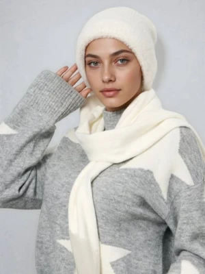 Sinsay - Prążkowana czapka beanie - kremowy