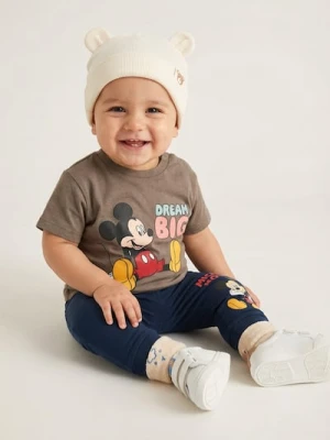 Sinsay - Prążkowana czapka beanie - kremowy