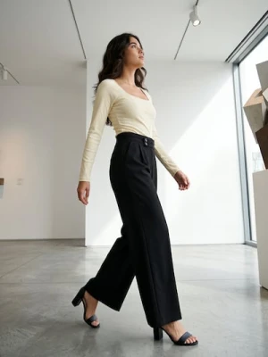 Sinsay - Prążkowana koszulka z długim rękawem - żółty