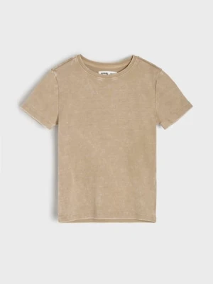 Sinsay - Prążkowana koszulka z efektem sprania - beżowy