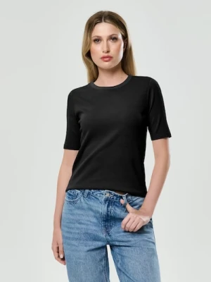 Sinsay - Prążkowana koszulka z krótkim rękawem - czarny