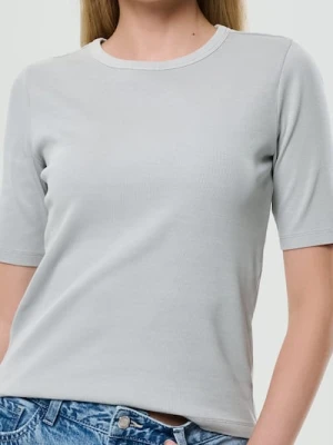 Sinsay - Prążkowana koszulka z krótkim rękawem - szary