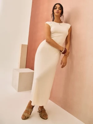 Sinsay - Prążkowana sukienka midi z domieszką wiskozy - kremowy