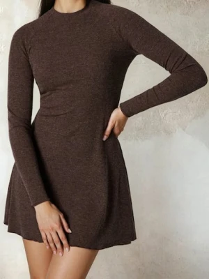 Sinsay - Prążkowana sukienka mini - brązowy