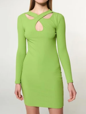 Sinsay - Prążkowana sukienka mini z długim rękawem i wycięciem przy dekolcie - zielony