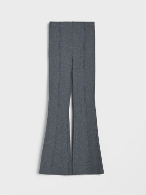 Sinsay - Prążkowane legginsy flare - szary