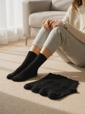 Sinsay - Prążkowane skarpetki 5 pack - czarny