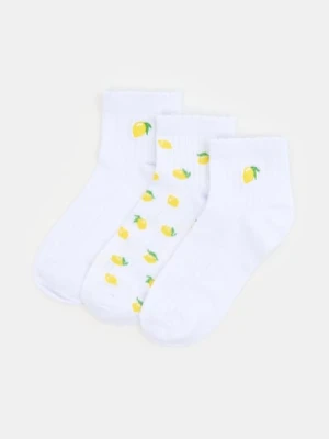Sinsay - Prążkowane skarpetki z motywem cytryn 3 pack - biały