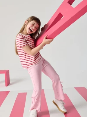 Sinsay - Prążkowane spodnie flare - różowy