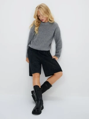 Sinsay - Prążkowany sweter ze ściągaczami - szary