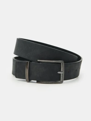 Sinsay - Regulowany pasek z klamrą z imitacji skóry - czarny