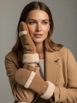 Sinsay - Rękawiczki jednopalczaste ze sztucznym futerkiem - beżowy