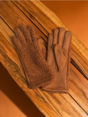 Sinsay - Rękawiczki z kożuszkiem - beżowy