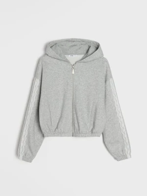 Sinsay - Rozpinana bluza z kapturem z ozdobną koronką - szary