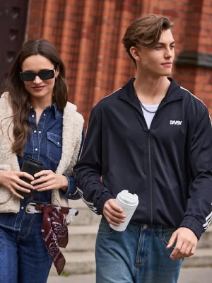 Sinsay - Rozpinana bluza z napisem - czarny