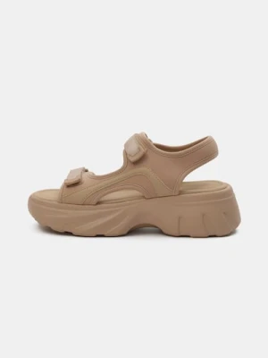 Sinsay - Sandały na platformie z rzepami - beżowy