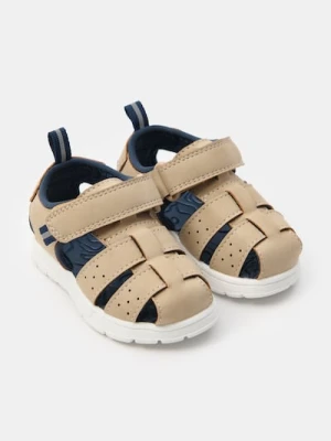 Sinsay - Sandały zapinane na regulowany rzep - beżowy