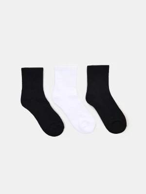 Sinsay - Skarpetki z bawełną 3 pack - wielobarwny