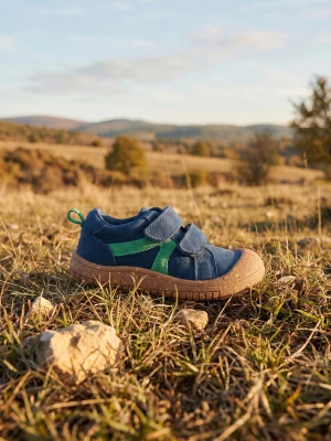 Sinsay - Sneakersy barefoot ze skórzaną wkładką - granatowy