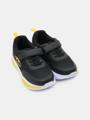 Sinsay - Sneakersy LED z elastycznymi sznurówkami Batman - czarny