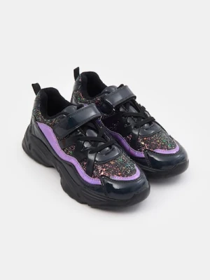 Sinsay - Sneakersy na rzepy - czarny